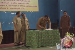 Wabup Resmikan Dua Kelurahan Pemekaran di Samboja