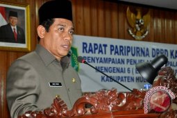 HSU Pidanakan Kontraktor Nakal