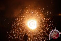 Warga India hirup udara beracun, sehari usai Festival Diwali