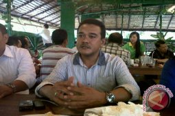 Iwan Edarkan Biodata Bukti Serius Maju Pilwako