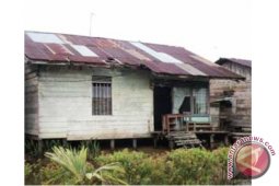 Pemerhati: Pemerintah Seharusnya Merehabilitasi Rumah Guru SD