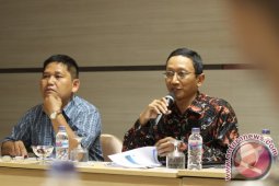 PEROLEHAN PAJAK KALSEL TERTINGGI