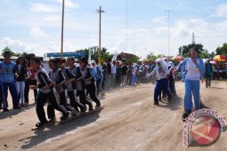 LOMBA BAKIAK