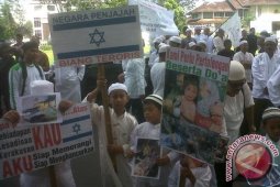 Demo Anti-Israel dan AS di Pontianak