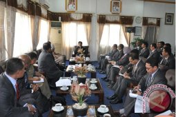 SAMBUT DIKLATPIM II
