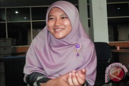 Pilih jual jamur tiram daripada pegawai kantoran 