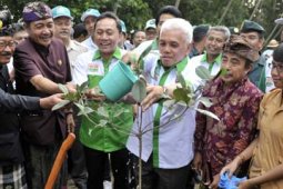 GERAKAN 1 MILYAR POHON