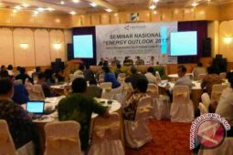 Dirut Antara: Tetapkan Kebijakan Energi untuk Cukupi Domestik