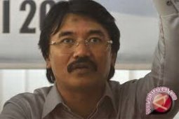 Adhyaksa perintahkan penghentian pembangunan proyek hambalang