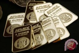 Harga emas di NYMEX terus jatuh