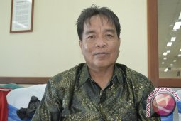 Camat Sebatik Terapkan Pelayanan Sopan Santun
