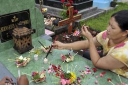 ZIARAH SAMBUT NATAL
