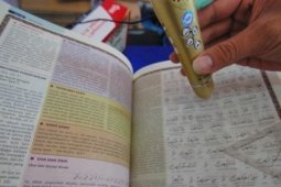Bupati Janji Qori/Qoriah Juara Akan Diumrohkan