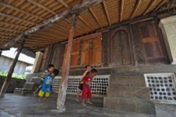 Rumah Sade, sebuah potret budaya Sasak