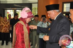 266 PNS Terima Satya Lancana Karya Satya