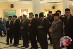 Gubernur Gorontalo Nonaktifkan Karo Umum Dan Humas