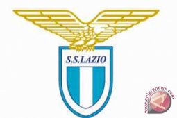 Lazio pinjam Andreas Perreira dari  Manchester United
