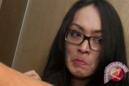 Angie divonis 4,5 tahun penjara