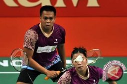 Kido-Pia singkirkan unggulan, Tontowi-Lilyana menang mudah