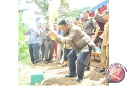 Kotabaru Targetkan Maret  Selesai Lelang