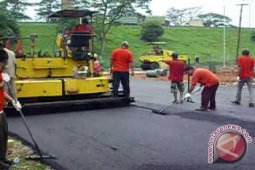 Warga Minta Perbaikan Akses Jalan Telaga Puncak