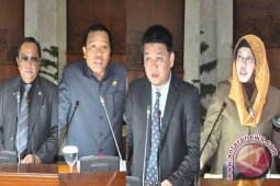 Pandangan Fraksi: Penuntasan Proyek Strategis Hingga Layanan Kesehatan