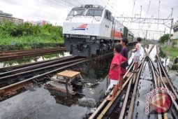 Perjalanan via kereta belum normal