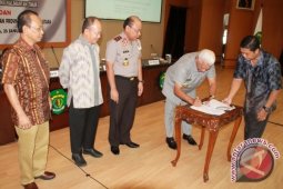 Tangani Masalah Tumpang Tindih Perizinan Lahan di Kaltim