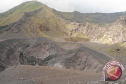 Pendaki dilarang dekati kawah Bukit Kaba Rejanglebong