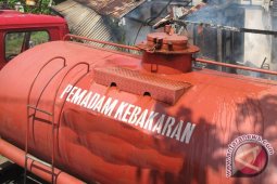 Pemerintah siagakan tujuh unit kendaraan pemadam kebakaran