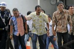 PEMERIKSAAN CHOEL MALLARANGENG