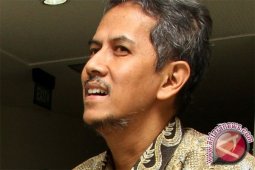 KPK periksa Anggito dan Muliaman untuk kasus Century