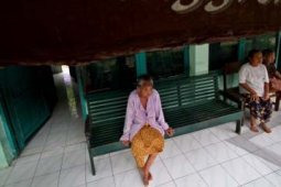 KEKURANGAN PANTI JOMPO