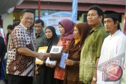 Pandu Gerbang Kampung di Singkawang