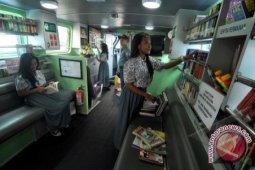 Bangun  Rumah Pintar Di Kecamatan