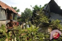 Belasan Rumah di Kukar Diterjang Puting Beliung