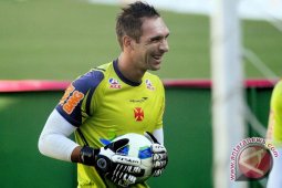Kiper Palmeiras terluka diserang pendukung sendiri