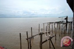 DPRD Paser Usulkan Pembangunan Siring Penahan Abrasi