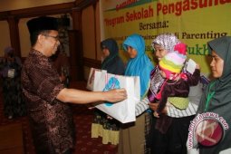 Pola Asuh Anak Dalam Keluarga Sangat Penting