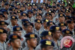 Presiden Jokowi pimpin HUT ke-71 Polri