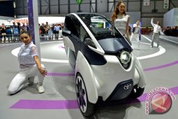 Laporan Acara Geneva Motor Show ke-83: Konsep Mobilitas Kompak dan Menyegarkan, 'TOYOTA i-ROAD'