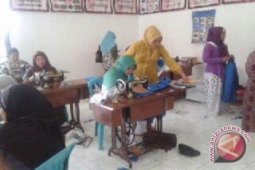 Komitmen Dorong Ekonomi Kerakyatan