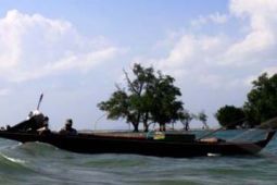PULAU NYARIS TENGGELAM