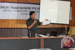 HIPKI HST Sosialisasikan Bansos
