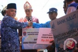 Hatta Canangkan Gerakan Nasional Hak PKL Gorontalo
