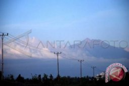 Wisatawan Gunung Rinjani Terus Meningkat