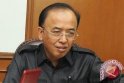 Dirjen PHKA Darori Wonodipuro Mundur