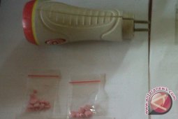 Dua Buruh Edarkan Ekstasi