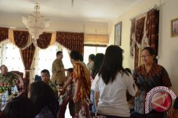 Bupati Sekadau Gelar 'Open House' Paskah