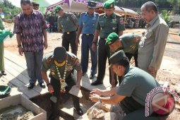PEMBANGUNAN RUMAH TNI